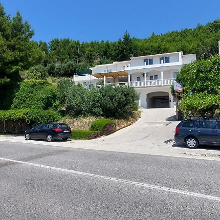 Apartments Dana Omiš Dış mekan fotoğraf