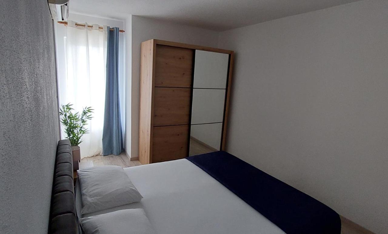 Apartments Dana Omiš Dış mekan fotoğraf