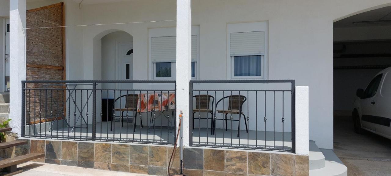 Apartments Dana Omiš Dış mekan fotoğraf