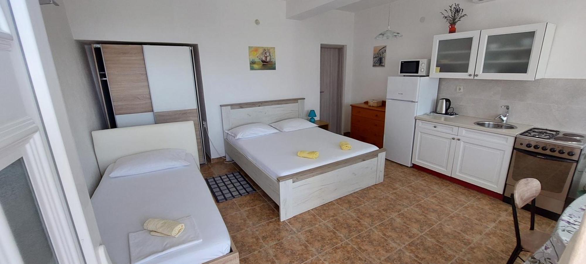 Apartments Dana Omiš Oda fotoğraf